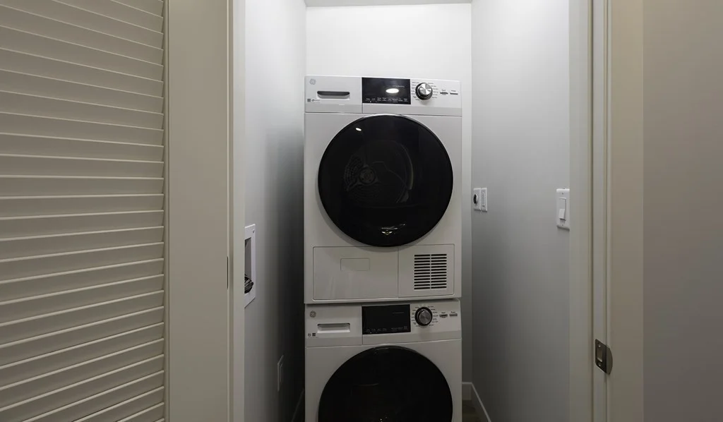 2 bed, 2 bath apartment for rent at 50 Rogers St Unit 319, Kendall Square — photo 9 of 20