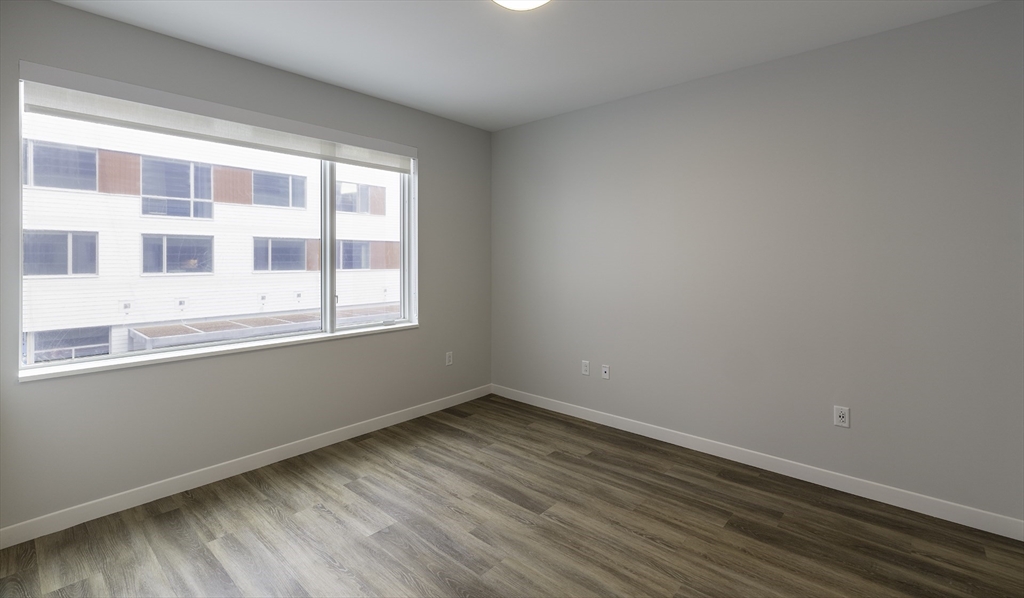 1 bed, 1 bath apartment for rent at 50 Rogers St Unit 321, Kendall Square — photo 3 of 13