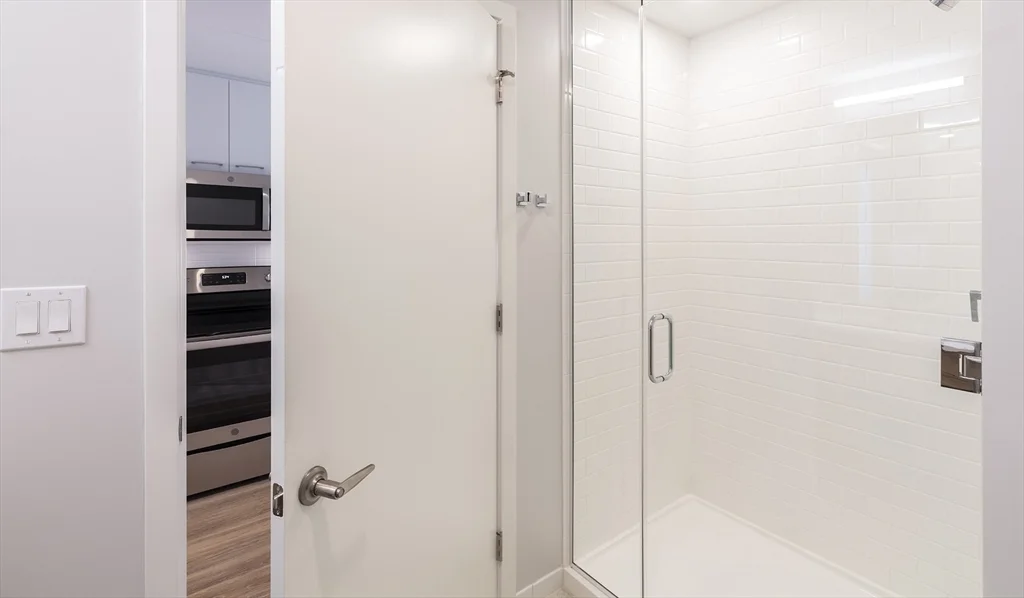 1 bed, 1 bath apartment for rent at 50 Rogers St Unit 404, Kendall Square — photo 5 of 11