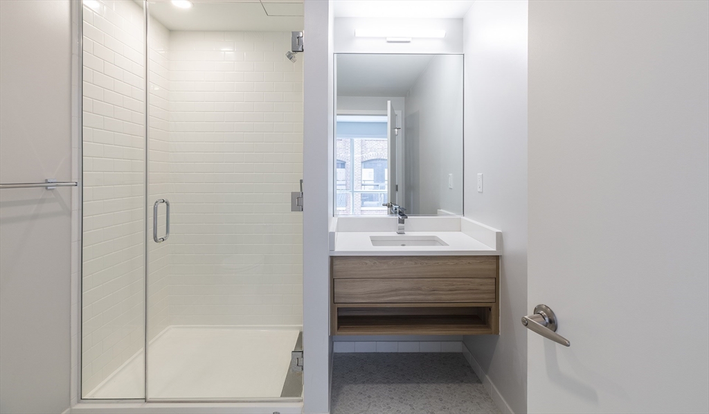2 bed, 2 bath apartment for rent at 50 Rogers St Unit 501, Kendall Square — photo 9 of 17