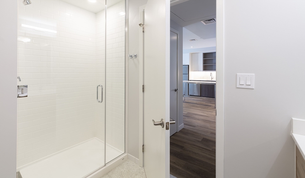 Studio bed, 1 bath apartment for rent at 50 Rogers St Unit 616, Kendall Square — photo 8 of 18