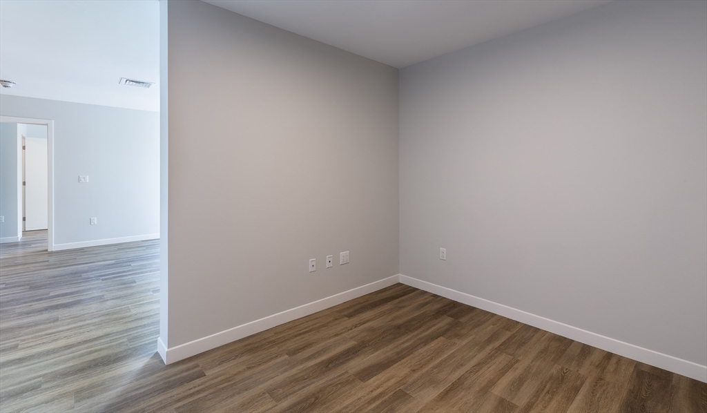 Studio bed, 1 bath apartment for rent at 50 Rogers St Unit 616, Kendall Square — photo 5 of 18