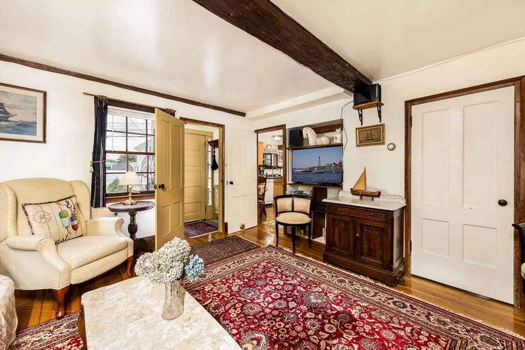 2 bed, 1 bath apartment for rent at 50 Rowland St Unit 1, Marblehead — photo 10 of 29
