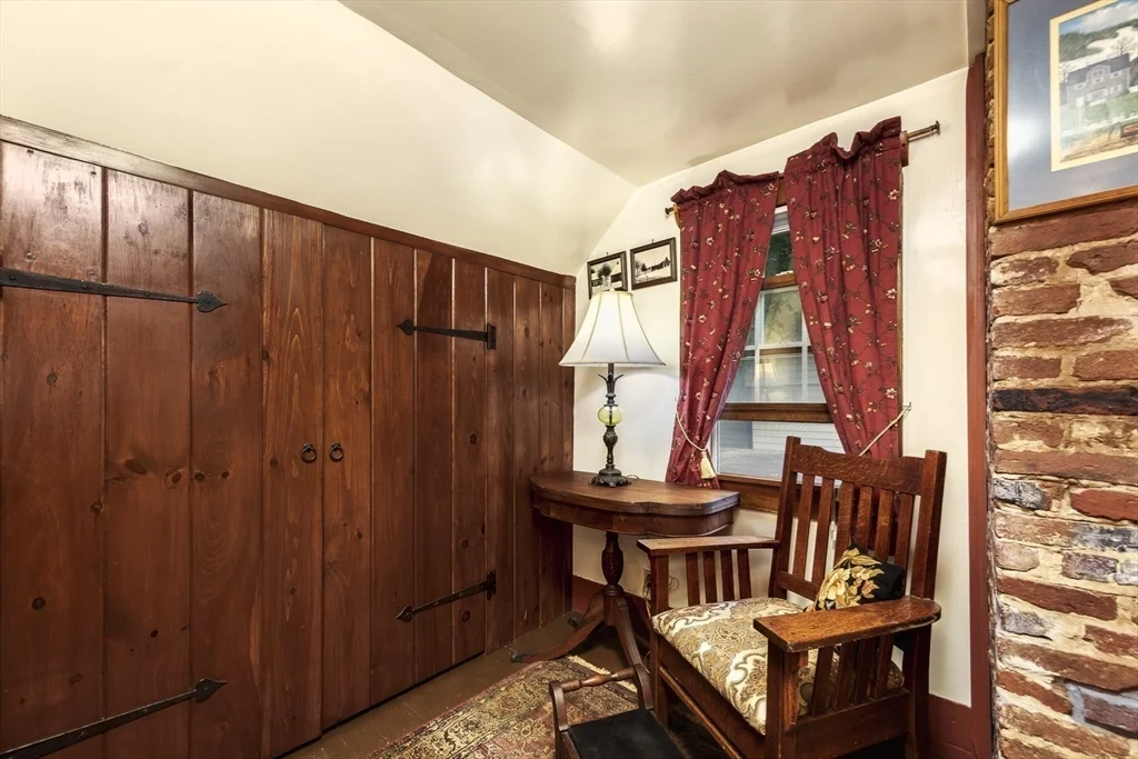 2 bed, 1 bath apartment for rent at 50 Rowland St Unit 1, Marblehead — photo 28 of 29