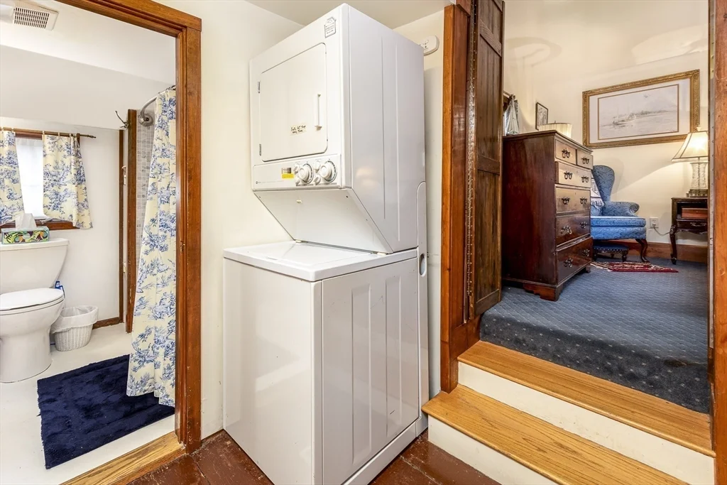 2 bed, 1 bath apartment for rent at 50 Rowland St Unit 1, Marblehead — photo 18 of 29