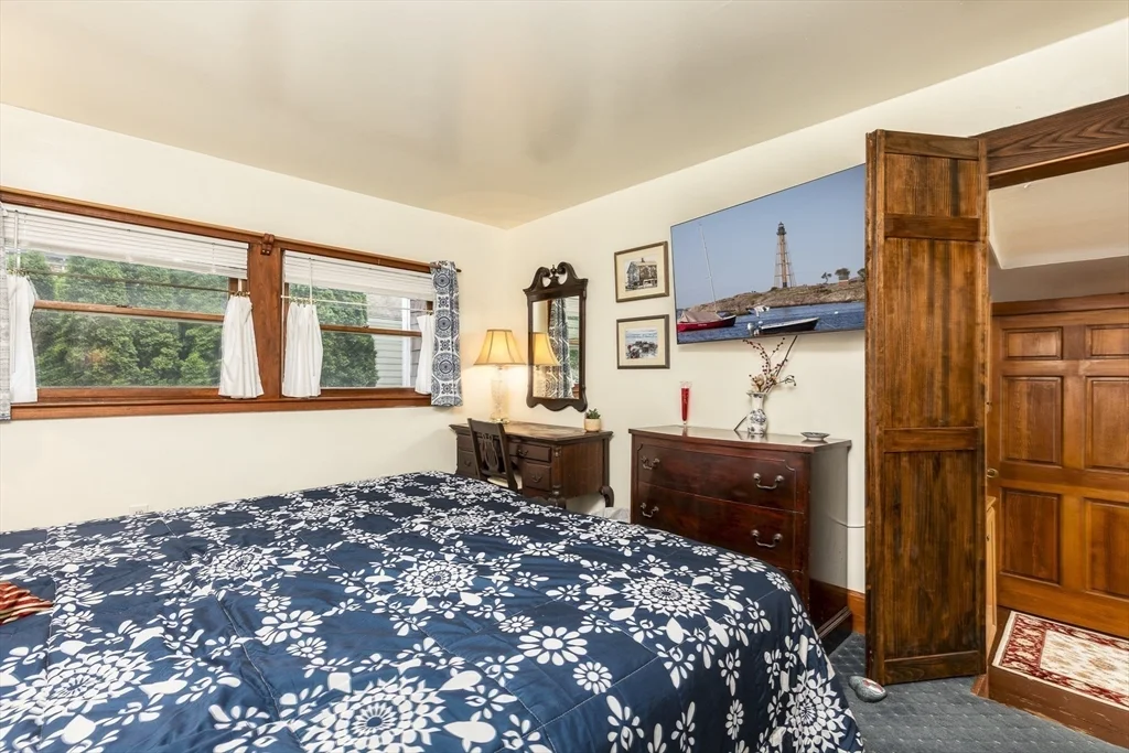 2 bed, 1 bath apartment for rent at 50 Rowland St Unit 1, Marblehead — photo 22 of 29