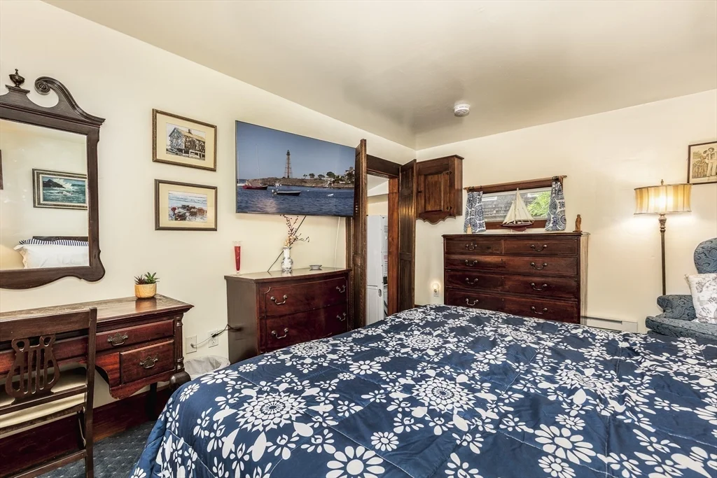 2 bed, 1 bath apartment for rent at 50 Rowland St Unit 1, Marblehead — photo 23 of 29