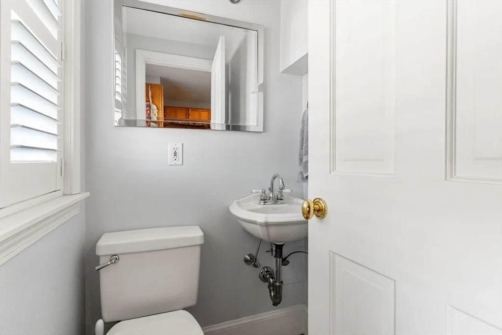 2 bed, 1 bath apartment for rent at 50 S Russell St Unit 3, Beacon Hill — photo 15 of 21