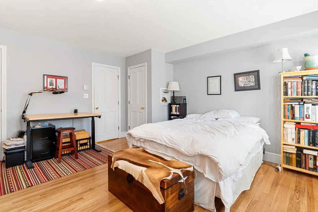 2 bed, 1 bath apartment for rent at 50 S Russell St Unit 3, Beacon Hill — photo 10 of 21