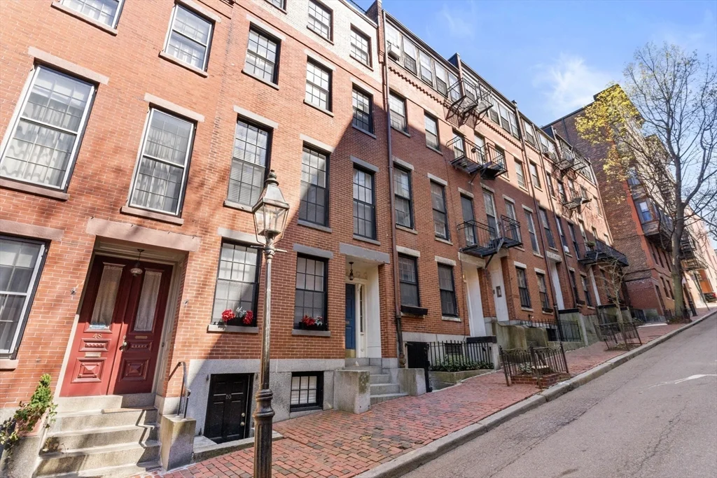 2 bed, 1 bath apartment for rent at 50 S Russell St Unit 3, Beacon Hill — photo 21 of 21