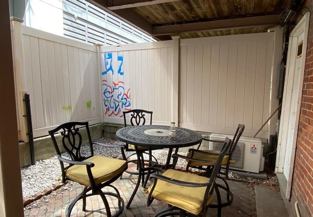 Studio bed, 1 bath apartment for rent at 50 Saint Germain Unit B, Back Bay — photo 2 of 10