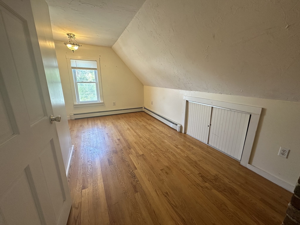3 bed, 2 bath apartment for rent at 50 Samoset St Unit 2, Downtown — photo 12 of 18