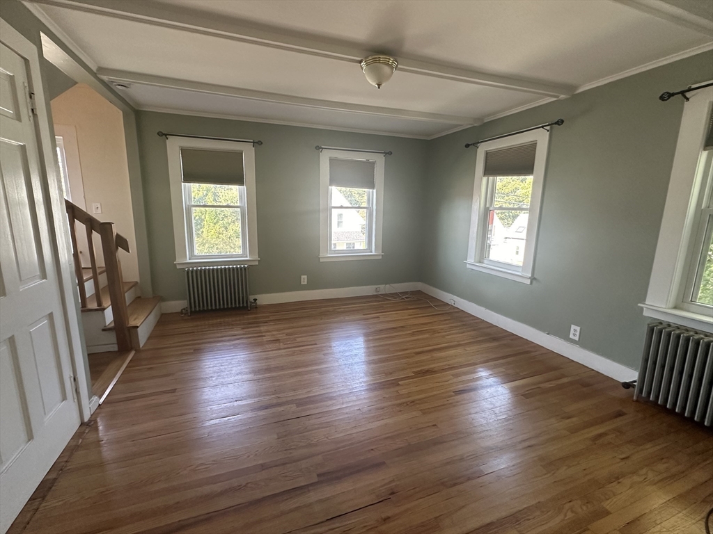 3 bed, 2 bath apartment for rent at 50 Samoset St Unit 2, Downtown — photo 4 of 18