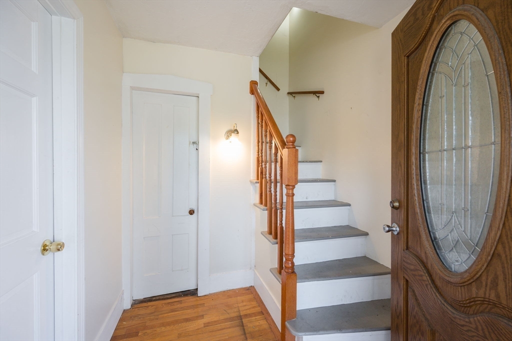 3 bed, 2 bath apartment for rent at 50 Samoset St Unit 2, Downtown — photo 7 of 18