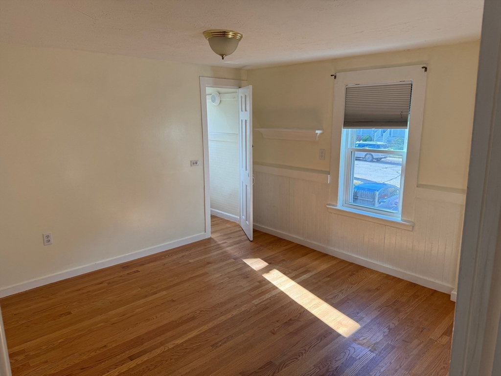 3 bed, 2 bath apartment for rent at 50 Samoset St Unit 2, Downtown — photo 6 of 18