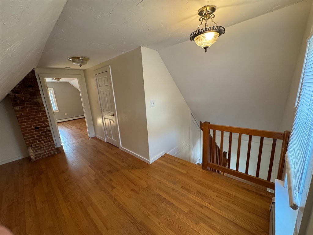3 bed, 2 bath apartment for rent at 50 Samoset St Unit 2, Downtown — photo 14 of 18