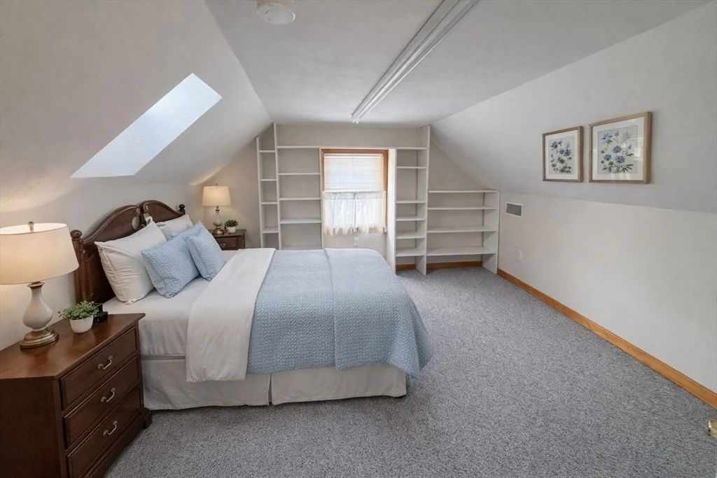 2 bed, 1 bath apartment for rent at 50 School St Unit 2nd FL R, Hudson — photo 12 of 17