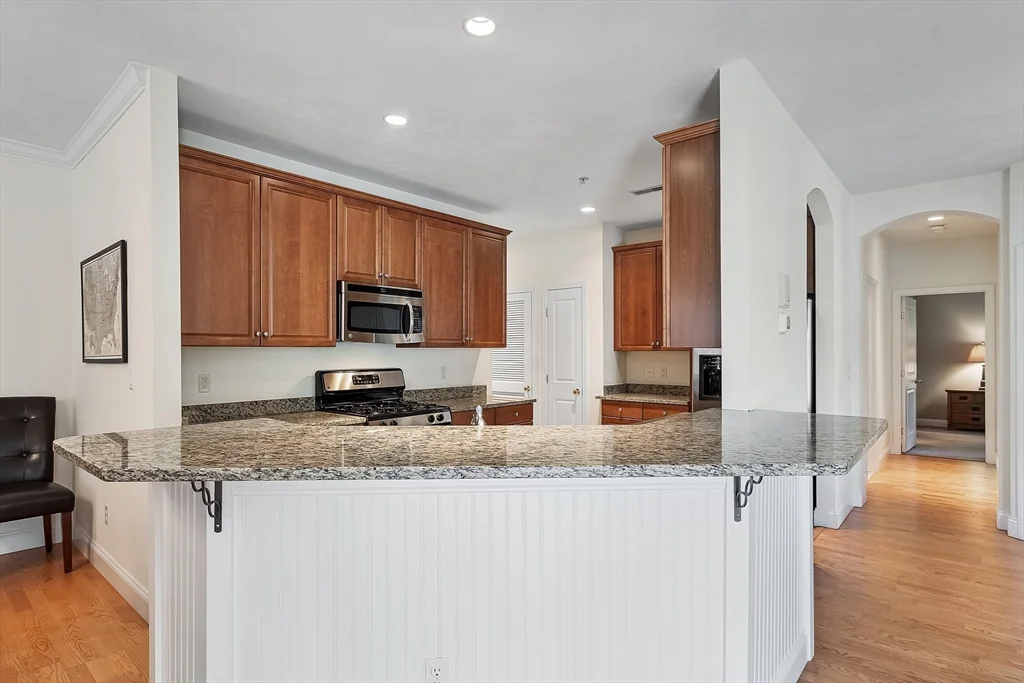 2 bed, 2 bath apartment for rent at 50 Seven Springs Ln Unit A, Burlington — photo 11 of 41
