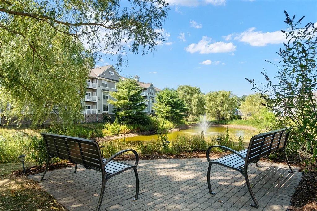 2 bed, 2 bath apartment for rent at 50 Seven Springs Ln Unit A, Burlington — photo 36 of 41
