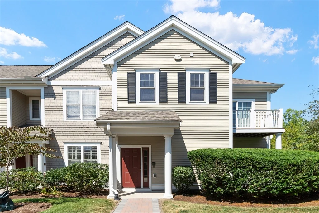 2 bed, 2 bath apartment for rent at 50 Seven Springs Ln Unit A, Burlington