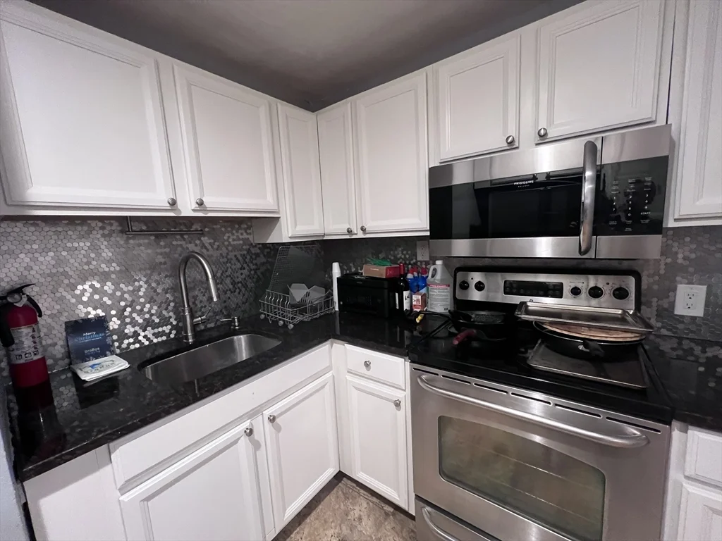 2 bed, 1 bath apartment for rent at 50 Seymour St Unit 8, Roslindale — photo 1 of 14