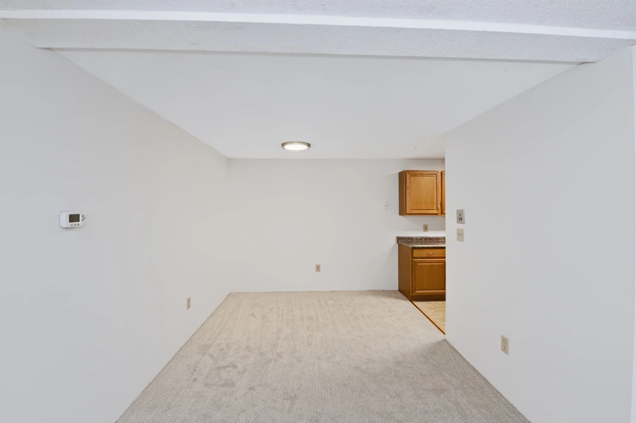 2 bed, 2 bath apartment for rent at 50 Silver Hill Ln Unit 5, Natick — photo 6 of 27