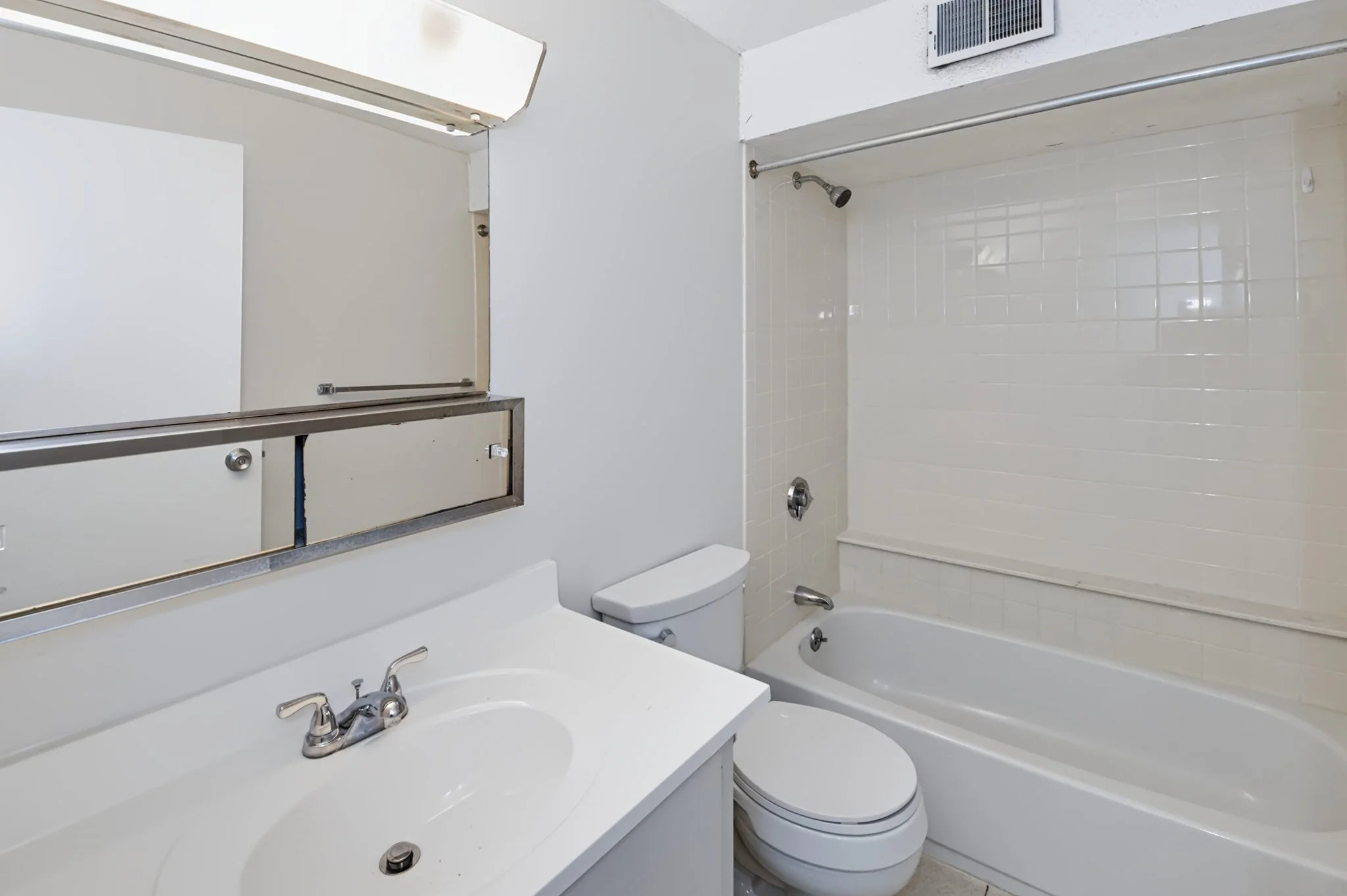 2 bed, 2 bath apartment for rent at 50 Silver Hill Ln Unit 5, Natick — photo 20 of 27