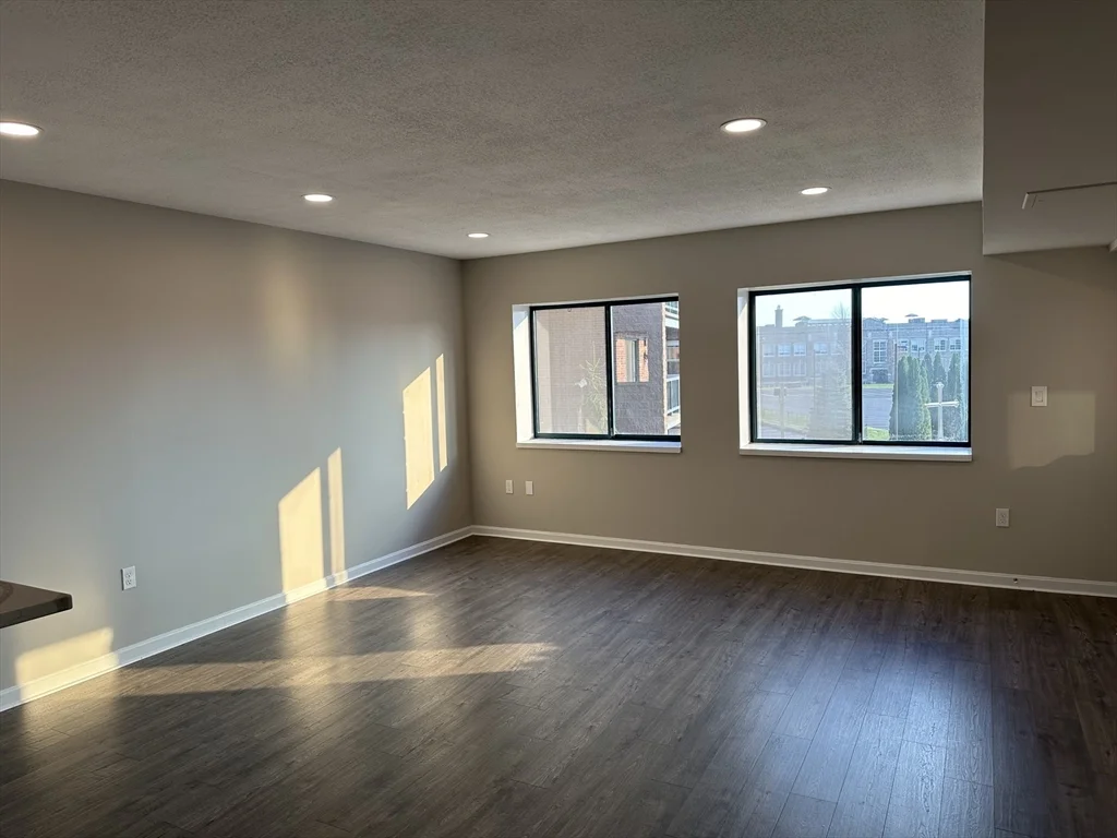 2 bed, 2 bath apartment for rent at 50 South Common St Unit 202, Lynn — photo 8 of 25