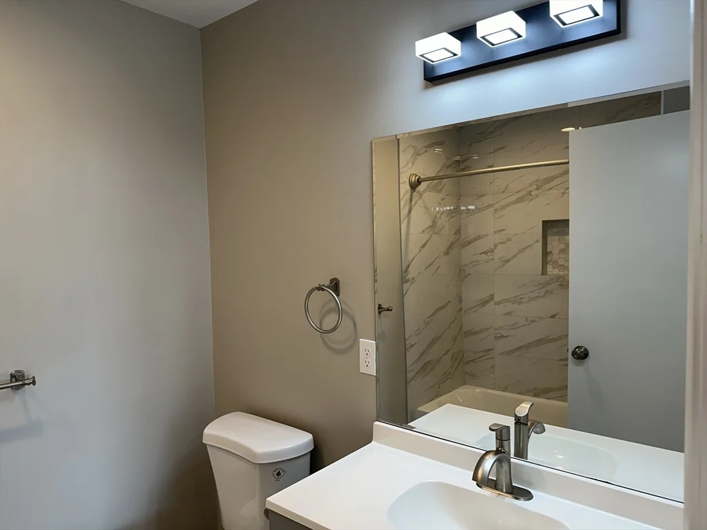 2 bed, 2 bath apartment for rent at 50 South Common St Unit 202, Lynn — photo 18 of 25