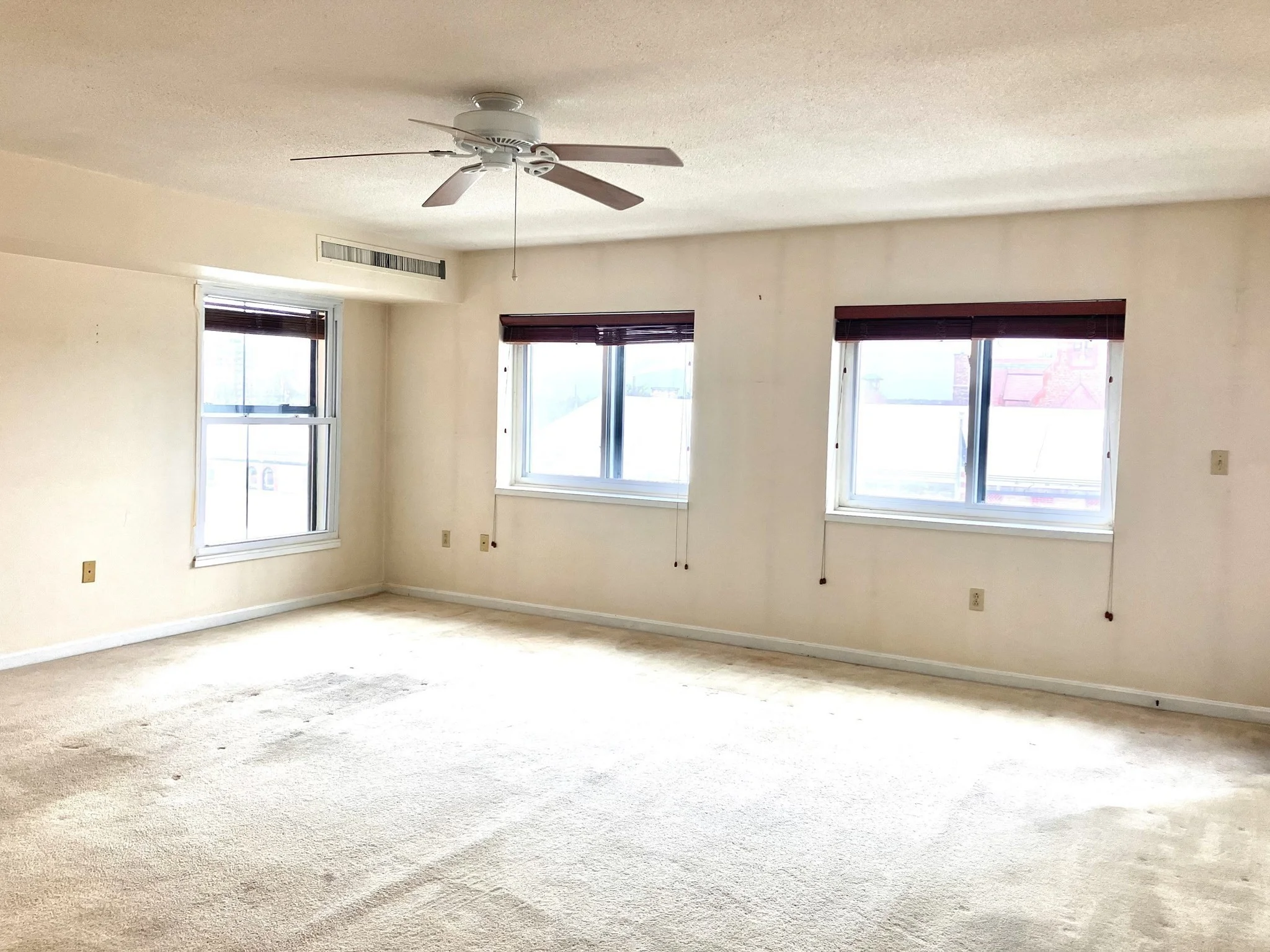 2 bed, 2 bath apartment for rent at 50 South Common St Unit 403, Lynn — photo 11 of 17