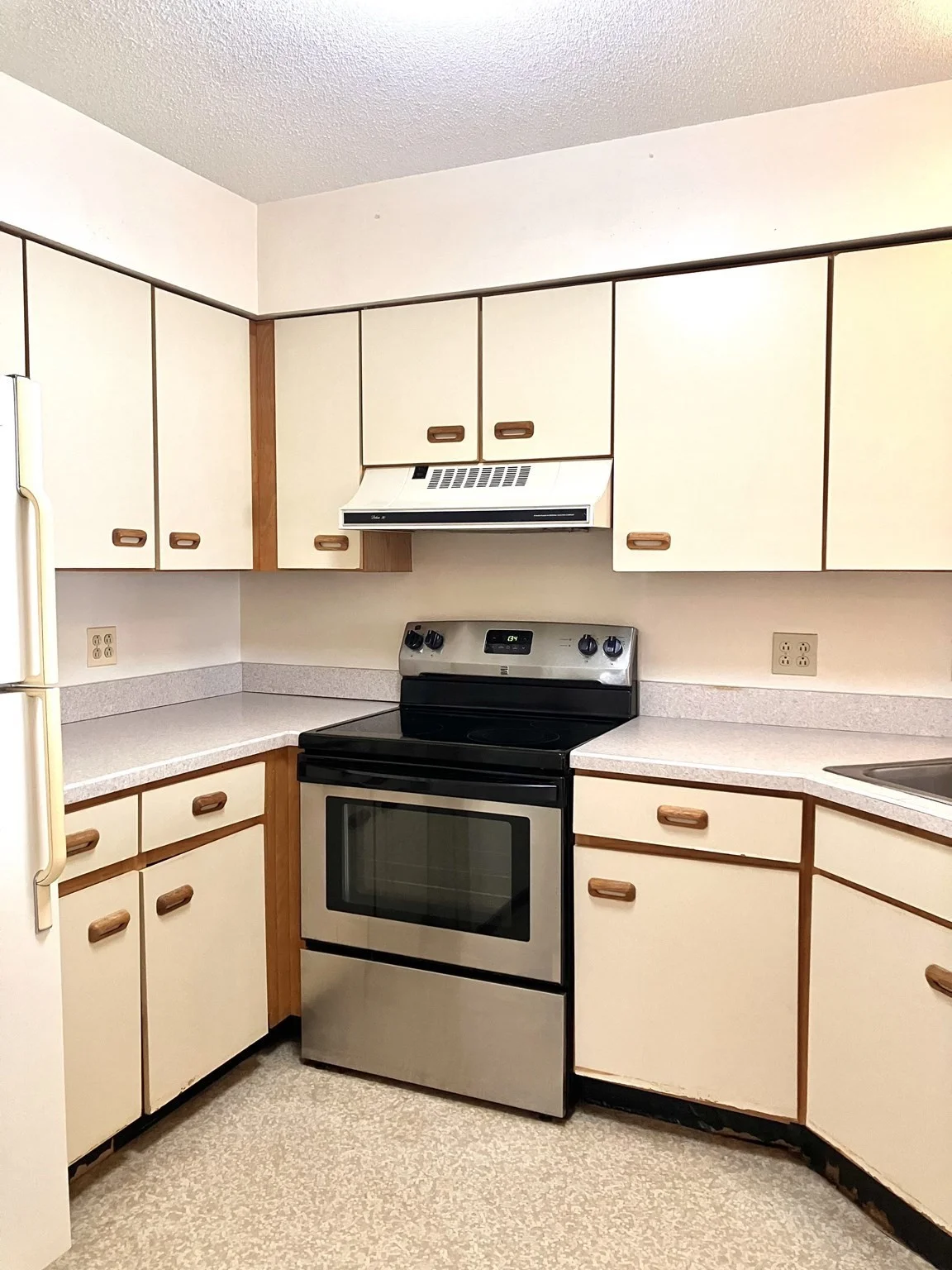 2 bed, 2 bath apartment for rent at 50 South Common St Unit 403, Lynn — photo 8 of 17