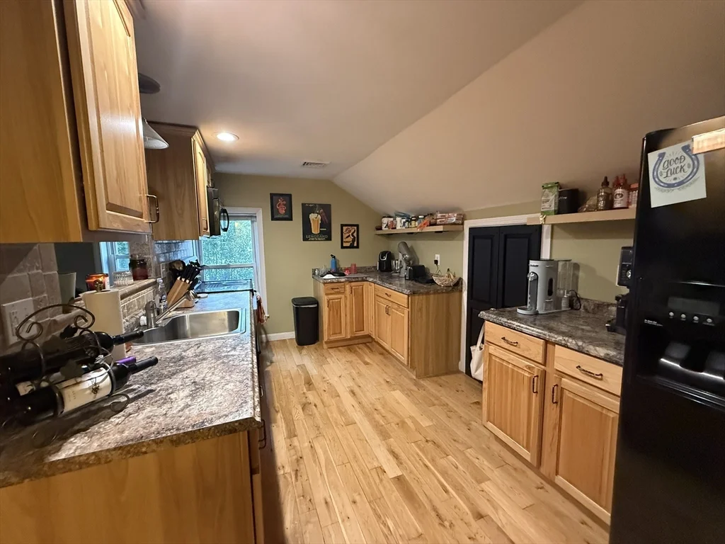 1 bed, 1 bath apartment for rent at 50 South Main Unit 3, Uxbridge — photo 8 of 16