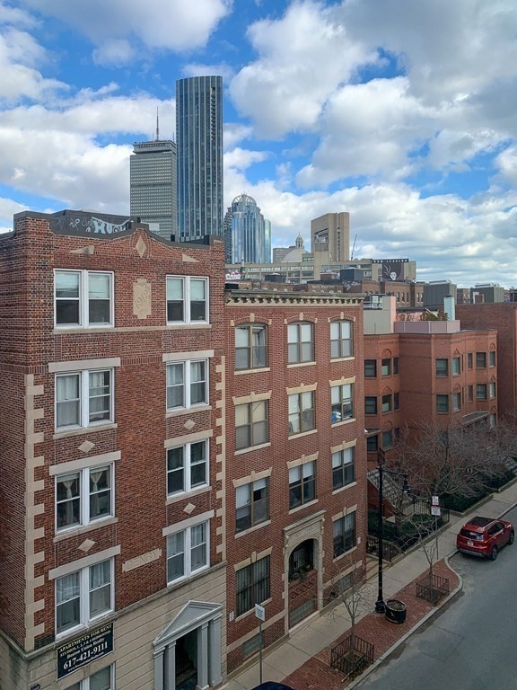2 bed, 2 bath apartment for rent at 50 Symphony Rd Unit 404, Fenway