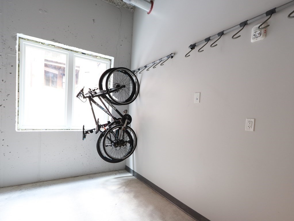 2 bed, 2 bath apartment for rent at 50 Symphony Rd Unit 404, Fenway — photo 18 of 19
