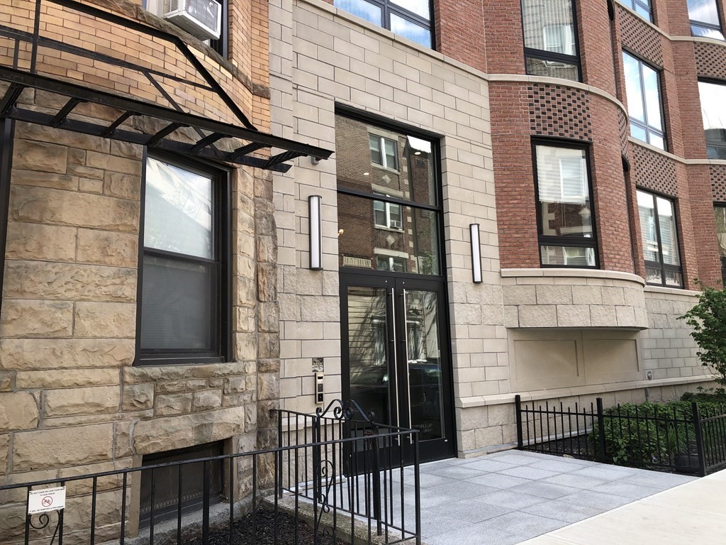 2 bed, 2 bath apartment for rent at 50 Symphony Unit 103, South End