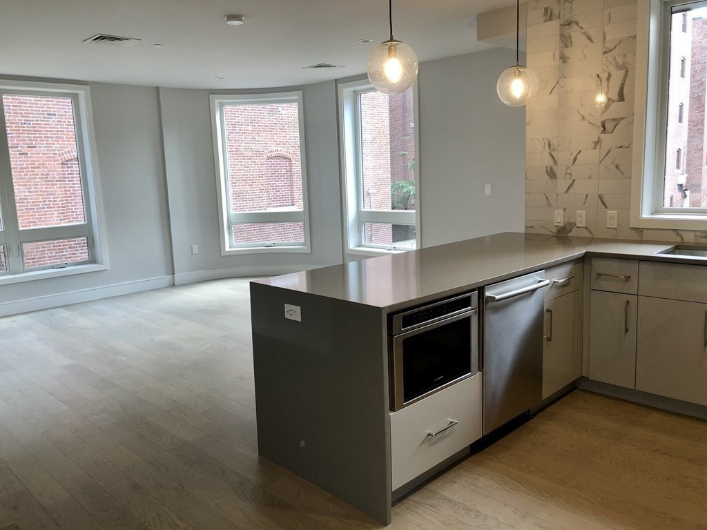 2 bed, 2 bath apartment for rent at 50 Symphony Unit 103, South End — photo 6 of 11