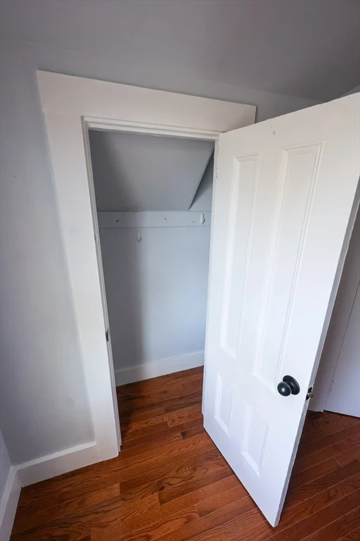 4 bed, 1 bath apartment for rent at 50 Thatcher St Unit 2, Hyde Park — photo 19 of 22