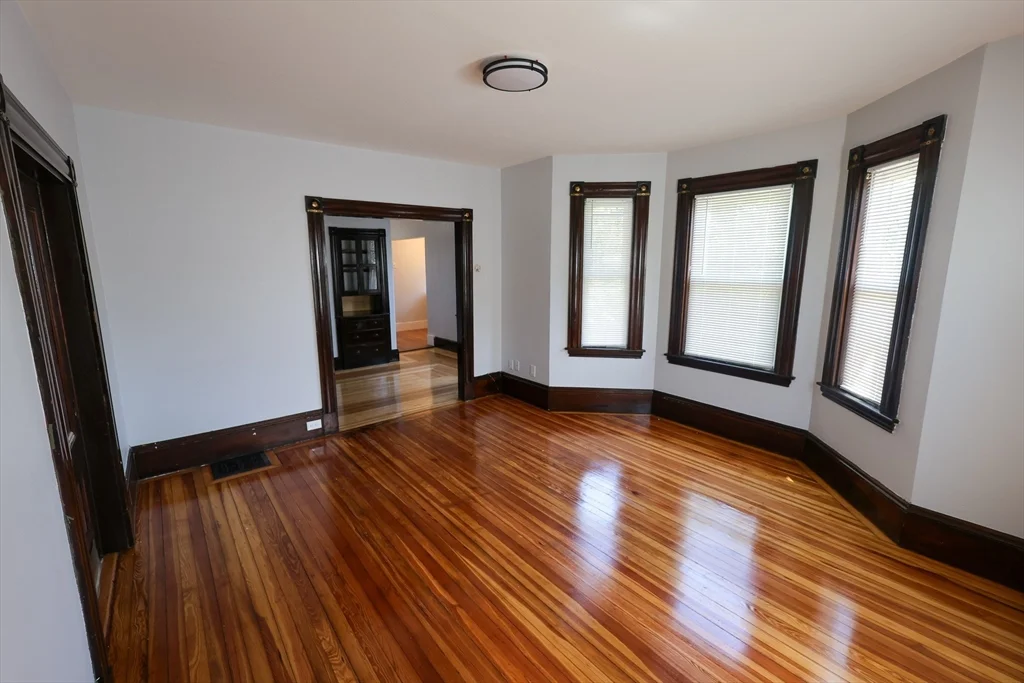 4 bed, 1 bath apartment for rent at 50 Thatcher St Unit 2, Hyde Park — photo 9 of 22