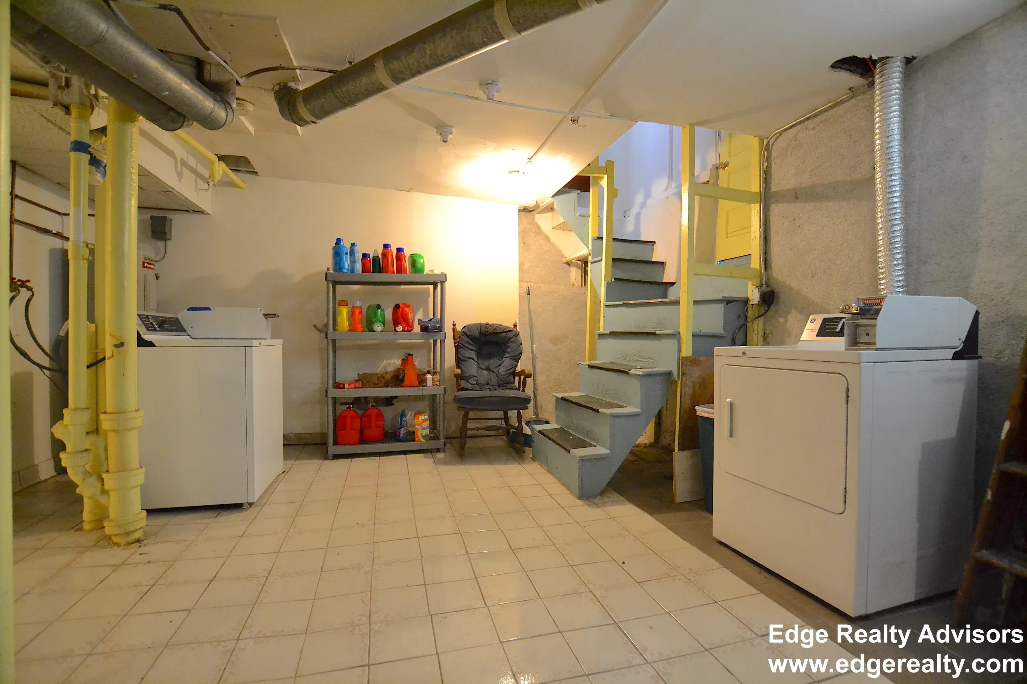 3 bed, 1 bath apartment for rent at 50 Tremont St Unit 1, Oak Square — photo 13 of 13