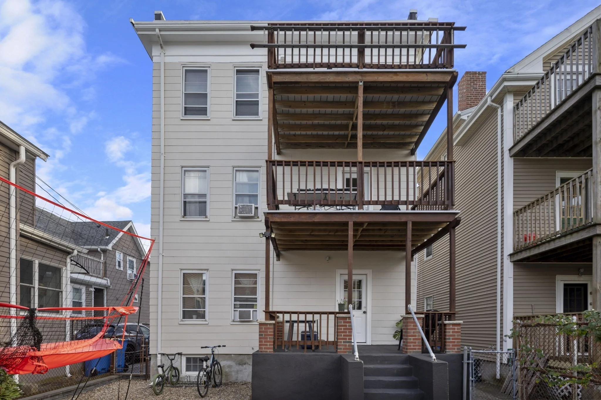 3 bed, 1 bath apartment for rent at 50 Trident Ave Unit C, Winthrop Beach — photo 21 of 24