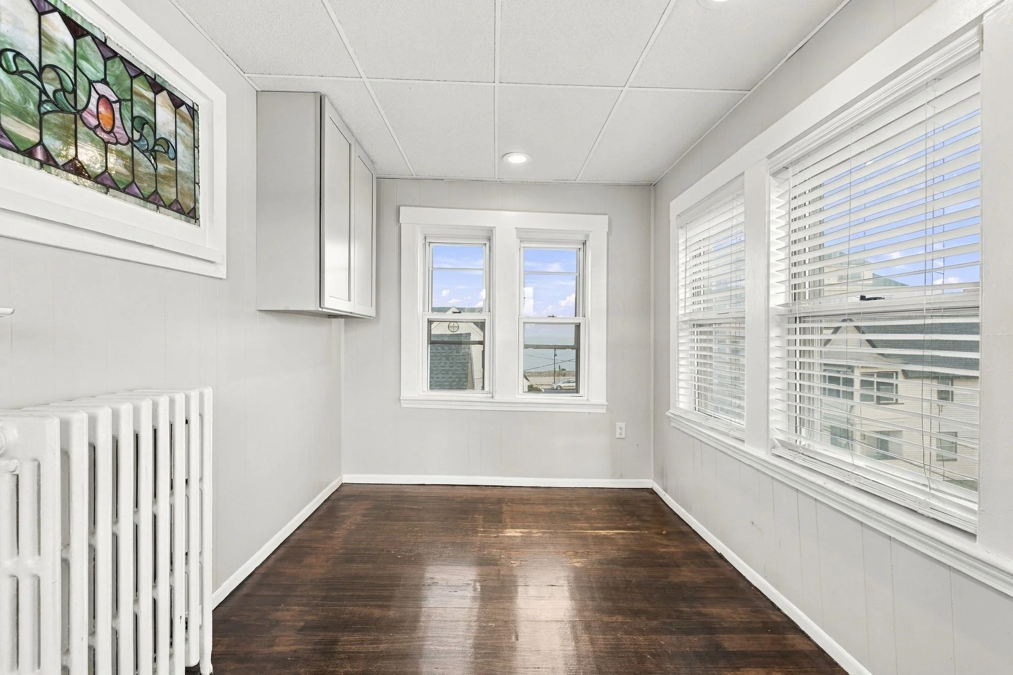 3 bed, 1 bath apartment for rent at 50 Trident Ave Unit C, Winthrop Beach — photo 16 of 24