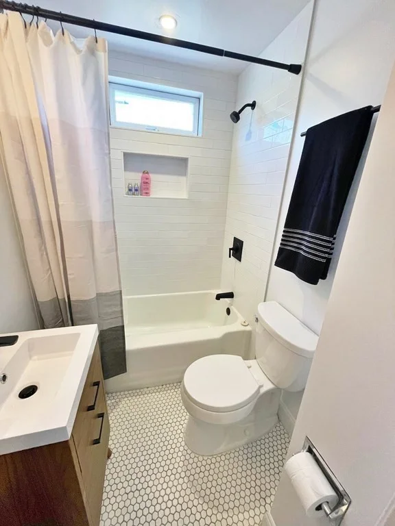 2 bed, 2 bath apartment for rent at 50 Triton Ave, Point Shirley — photo 17 of 25