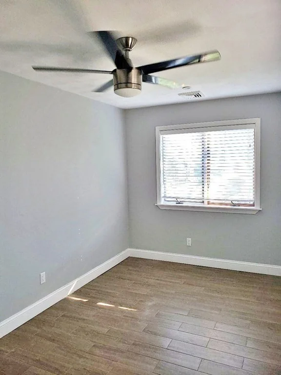 2 bed, 2 bath apartment for rent at 50 Triton Ave, Point Shirley — photo 23 of 25