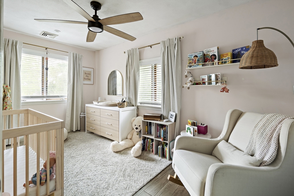 2 bed, 2 bath apartment for rent at 50 Triton Ave Unit N/A, Point Shirley — photo 11 of 25
