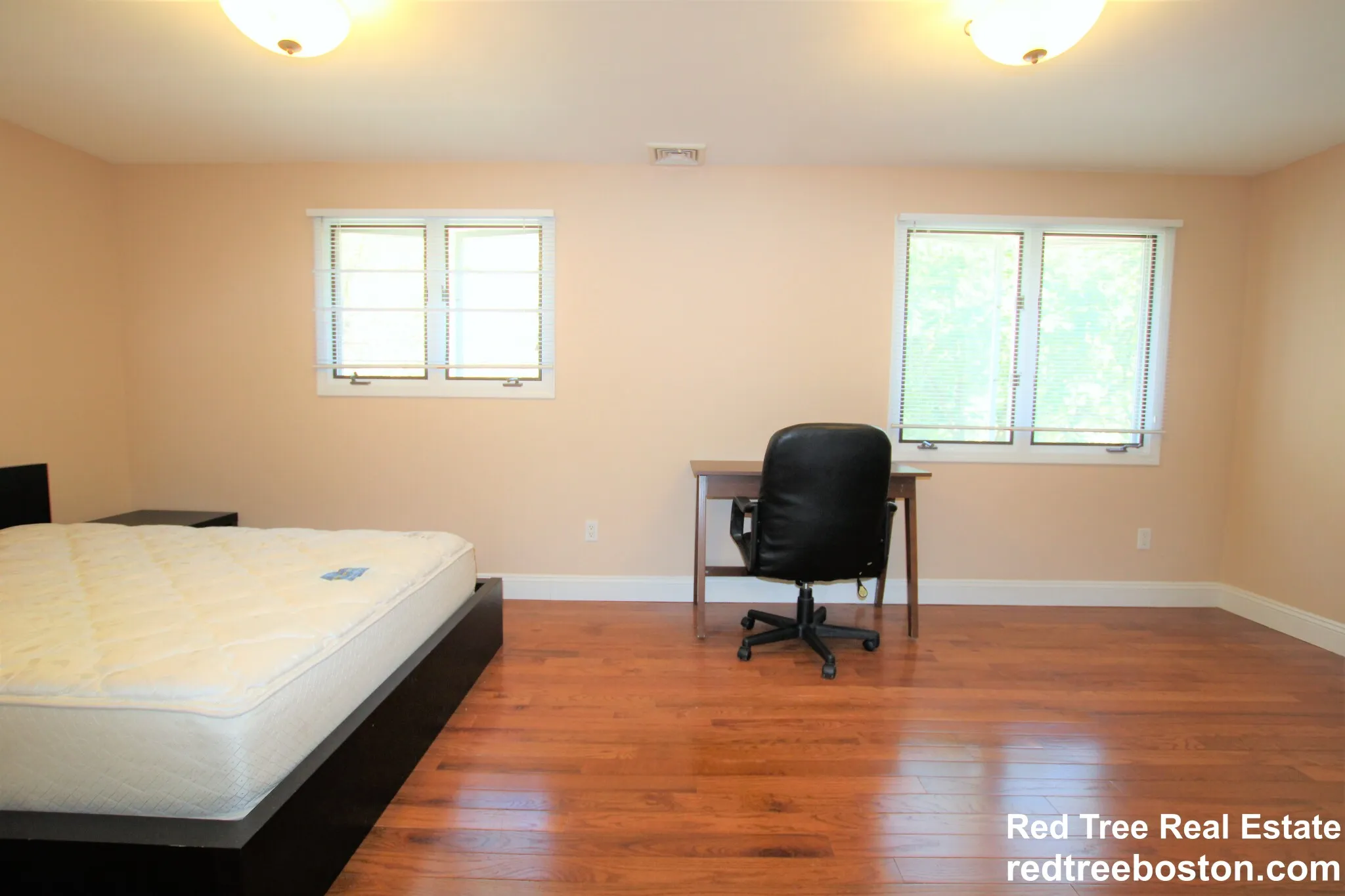 4 bed, 2.5 bath apartment for rent at 50 Undine Rd Unit 8, Brighton — photo 14 of 18