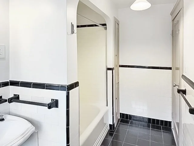 1 bed, 1 bath apartment for rent at 50 W Cedar St Unit 5, Beacon Hill — photo 8 of 12
