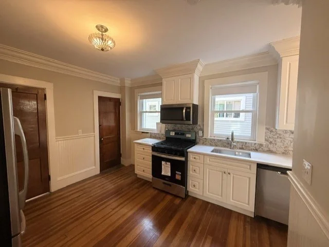 3 bed, 2 bath apartment for rent at 50 Warren Ave Unit 50, Milton — photo 11 of 28