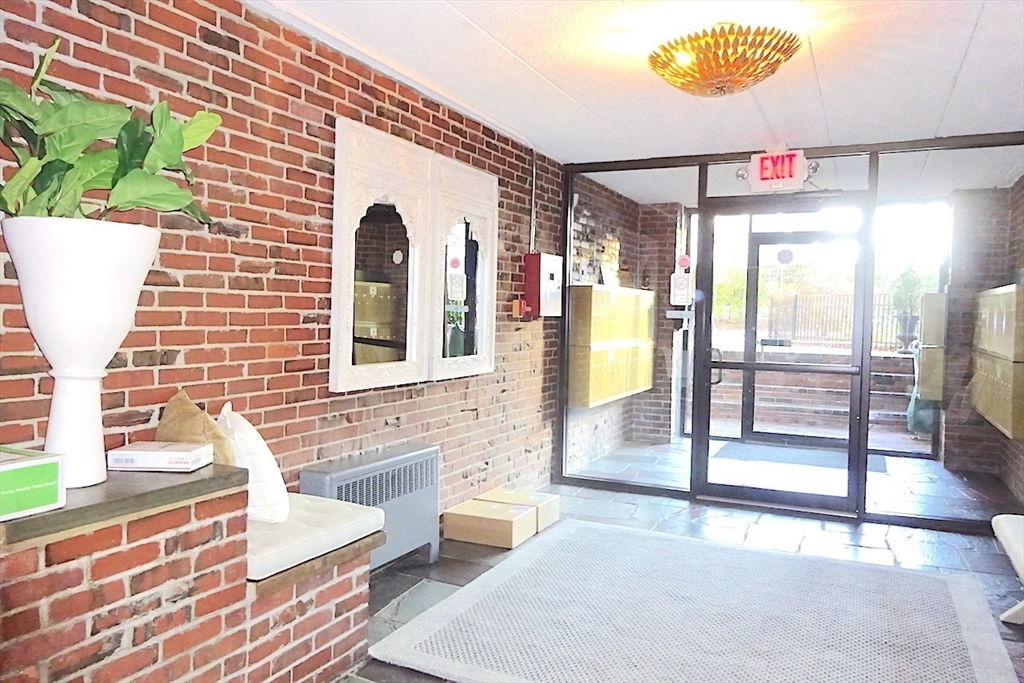2 bed, 1 bath apartment for rent at 50 Water St Unit 25, Medford — photo 2 of 36