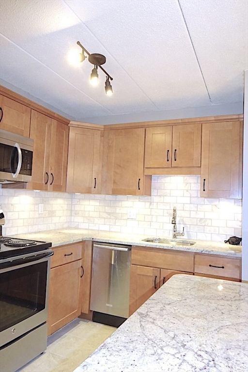 2 bed, 1 bath apartment for rent at 50 Water St Unit 25, Medford — photo 15 of 36