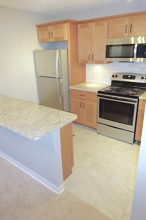 2 bed, 1 bath apartment for rent at 50 Water St Unit 25, Medford — photo 16 of 36